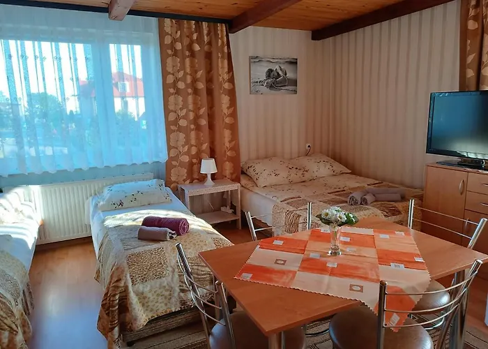 Gucio Homestay szállás *